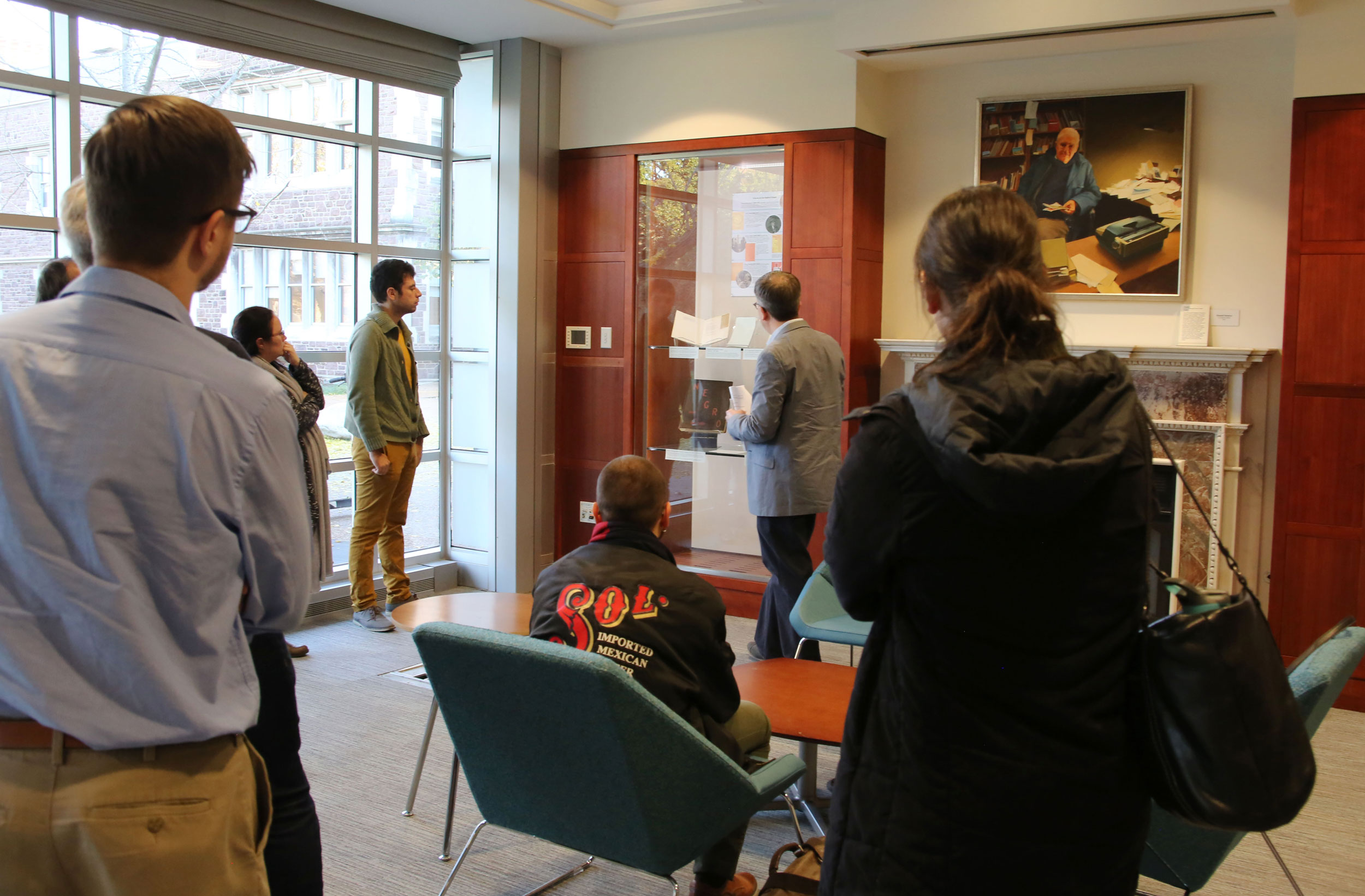 Curator Joel Minor giving a presentation on an exhibition in the Ginkgo Room.