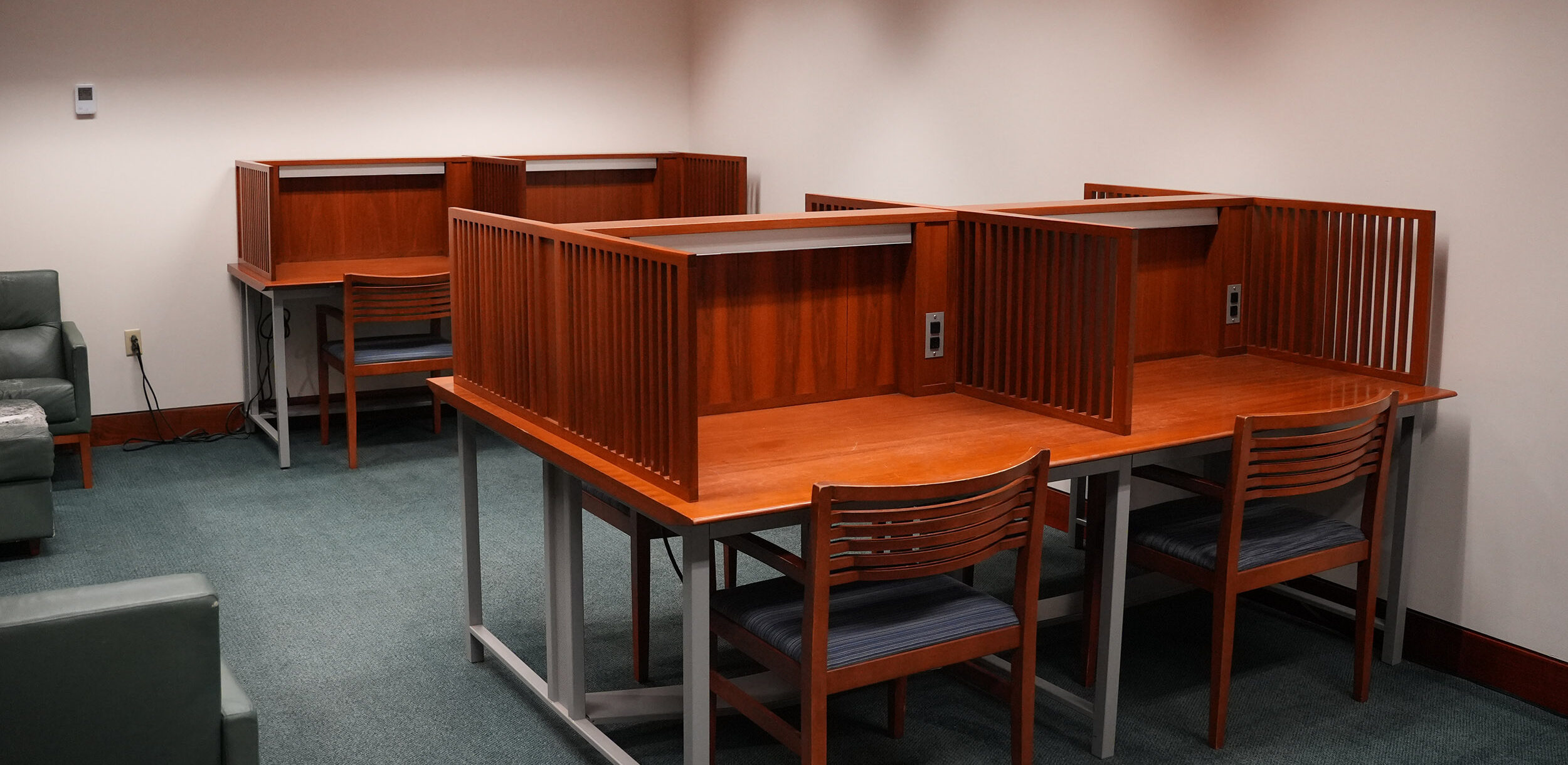 Graduate Study Room, Olin Library B25.