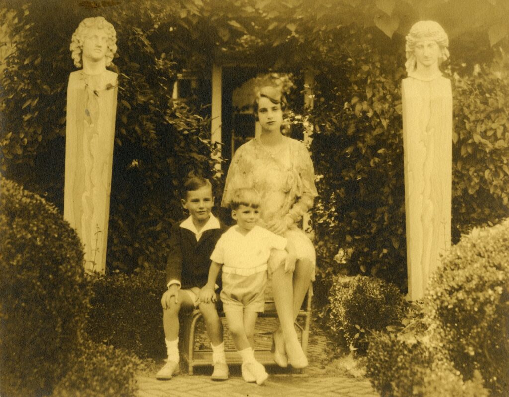 B&W photo of Merrill with family