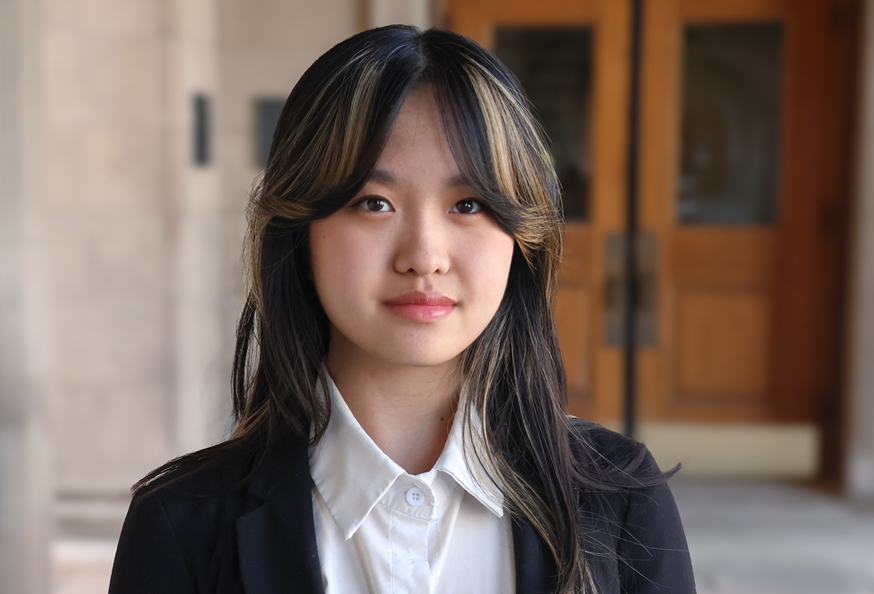 Photo of 2028 Arts & Sciences student Sophie Tian.