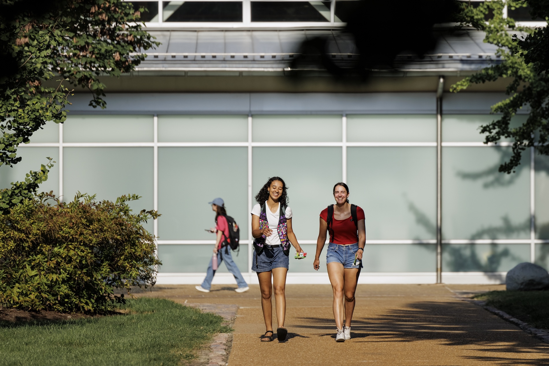 2024-08-26 -- Students walk on campus during the first day of classes of the fall semester.